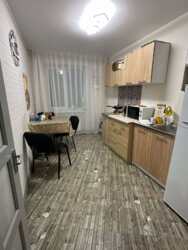 Продается 4-комнатная квартира в центре города. фото 1 Продается 4-комнатная квартира в центре города. фото 1