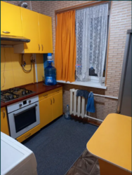 Продаётся 2 х комн кв Площадь фото 1 Продаётся 2 х комн кв Площадь фото 1