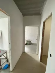 2    ,  !  4