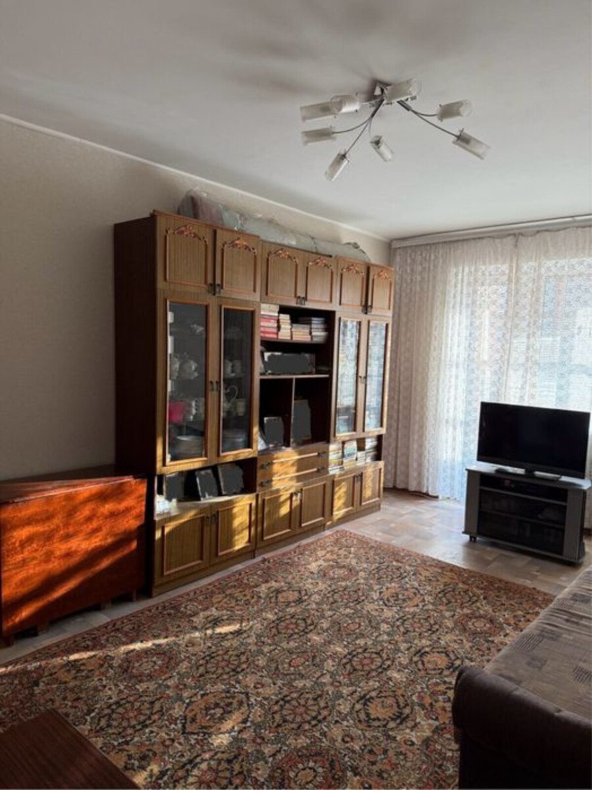 Продам 3-х комнатную квартиру / Левый берег, 4 м. фото 1 Продам 3-х комнатную квартиру / Левый берег, 4 м. фото 1