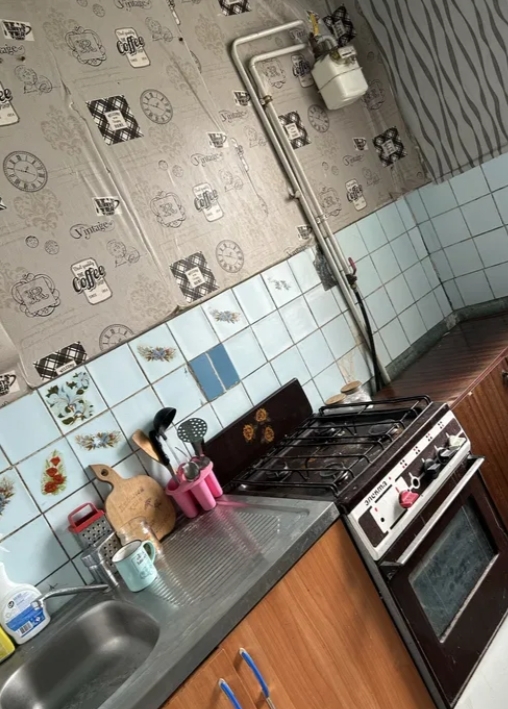 Продам 5-тикомнатную квартиру / Левый берег, 10м фото 1 Продам 5-тикомнатную квартиру / Левый берег, 10м фото 1