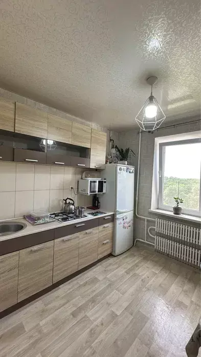 Продам 2-х комнатную квартиру на Левом берегу / 4 мкр. фото 1 Продам 2-х комнатную квартиру на Левом берегу / 4 мкр. фото 1