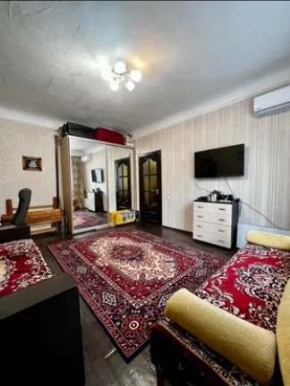Продам 1комнатную квартиру/ Центр фото 1 Продам 1комнатную квартиру/ Центр фото 1
