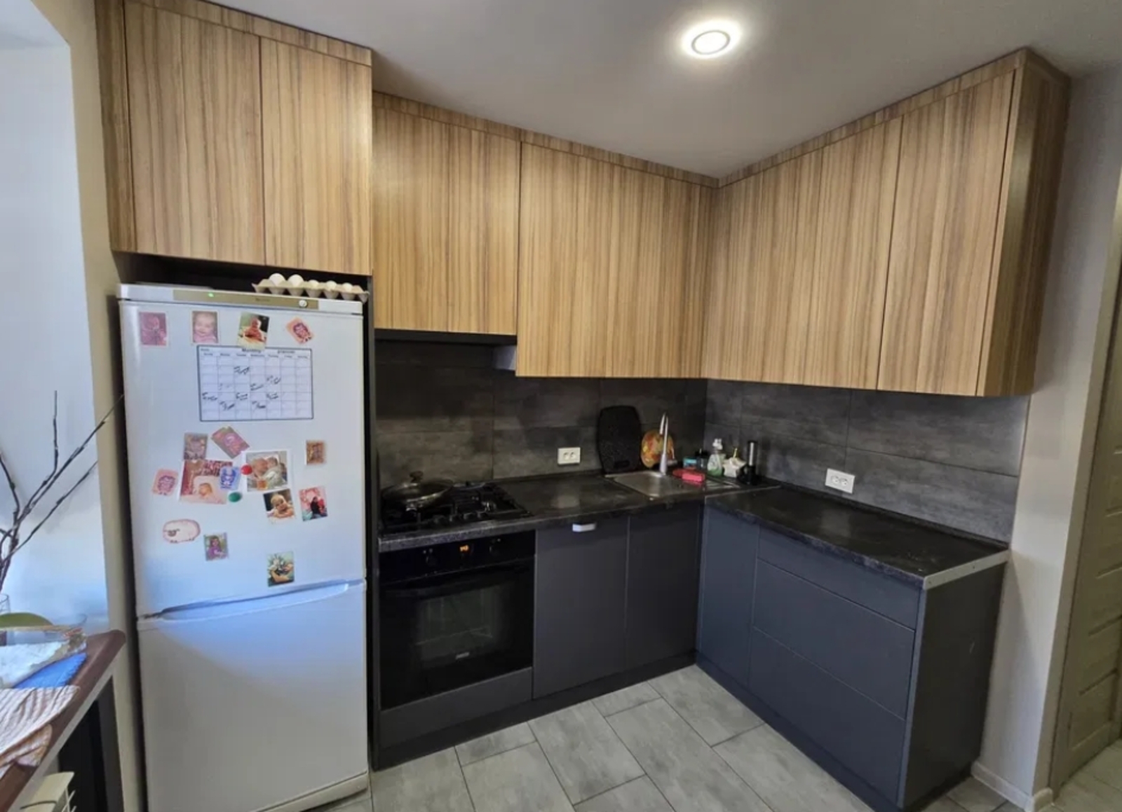 Продам 2-х комнатную квартиру Центр фото 1 Продам 2-х комнатную квартиру Центр фото 1