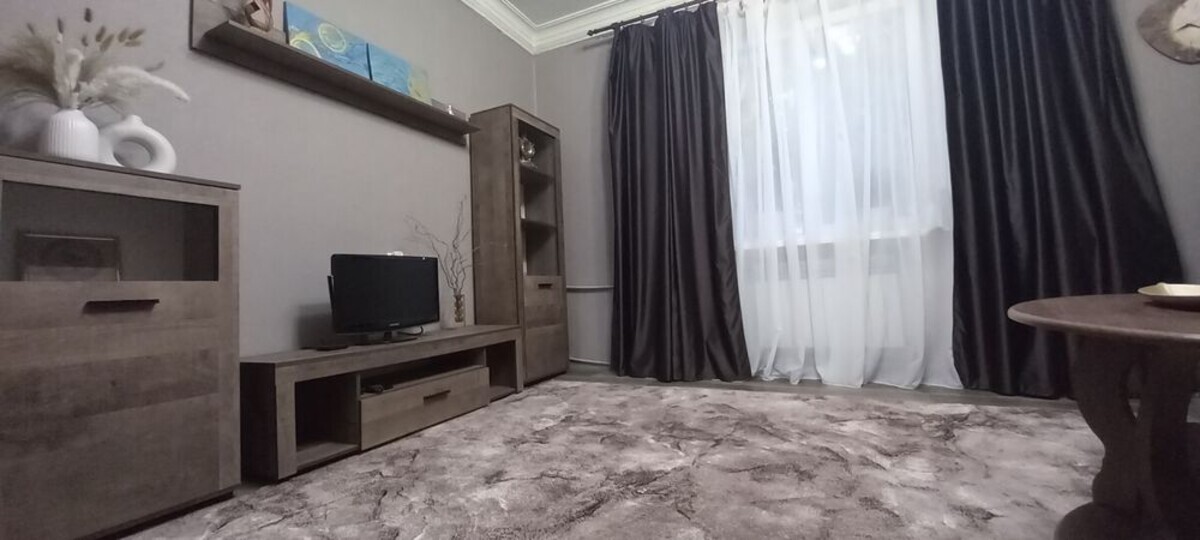 Продам 2-х комнатную квартиру / Центр фото 1 Продам 2-х комнатную квартиру / Центр фото 1