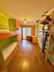 ������ 4-� ��������� �������� / ����� �����,10� ���� 8