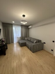 Продам 2-х комнатную квартиру / Левый берег 1 м. фото 2 Продам 2-х комнатную квартиру / Левый берег 1 м. фото 2