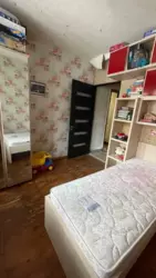 Продам 3-х комнатную квартиру на левом берегу / 1 мкр. фото 1 Продам 3-х комнатную квартиру на левом берегу / 1 мкр. фото 1