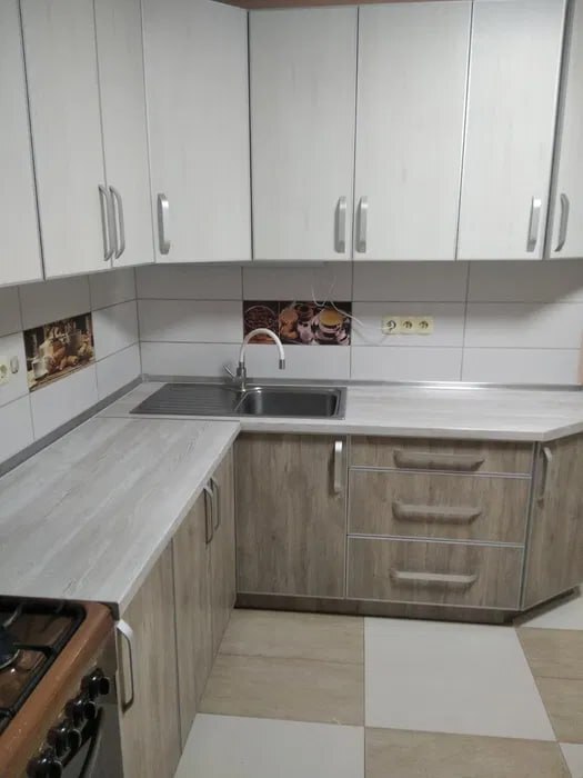 ������ 2-� ������� �������� �� ���. �. ���������� (�-� �����������) ���� 1