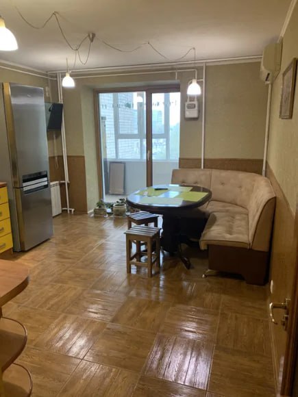 Продаж 4-кімнатної квартири вул. Інтернаціоналістів фото 1 Продаж 4-кімнатної квартири вул. Інтернаціоналістів фото 1
