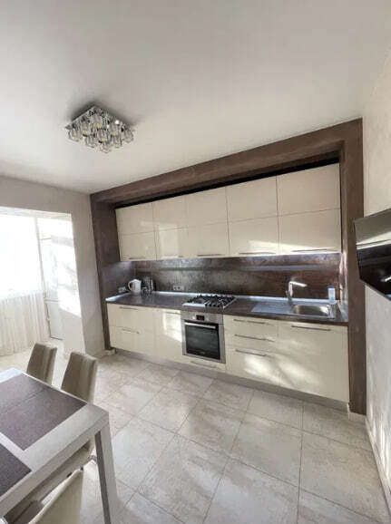 Продаж 3-кімнатної квартири пр-п. Свободи фото 1 Продаж 3-кімнатної квартири пр-п. Свободи фото 1