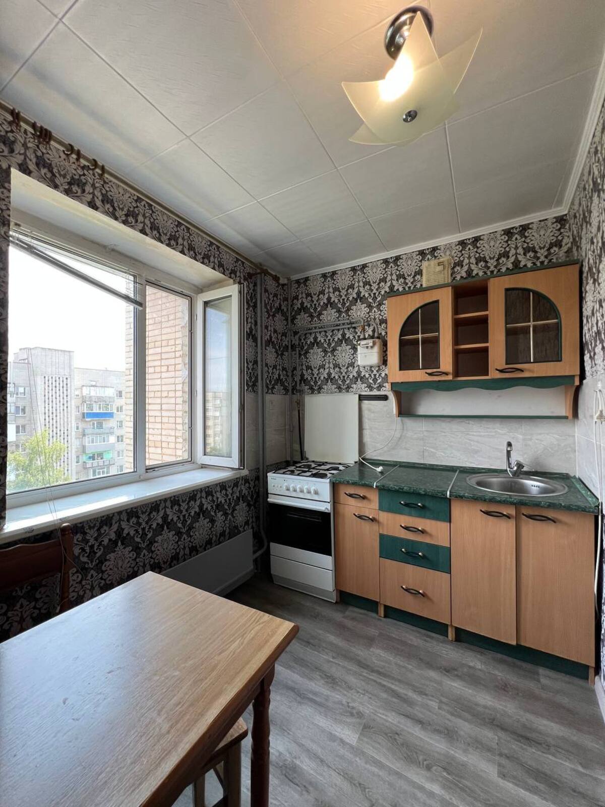 Продаж 1-кімнатної квартири по прсп. М.Лушпи фото 1 Продаж 1-кімнатної квартири по прсп. М.Лушпи фото 1