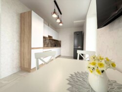 � ������� �������� 1-������� �������� � ��������� � ����в ���� (�-� ���. ��������). ���� 1