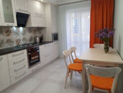 Продаж 1-кімнатної квартири вул.Збройних Сил України фото 1 Продаж 1-кімнатної квартири вул.Збройних Сил України фото 1