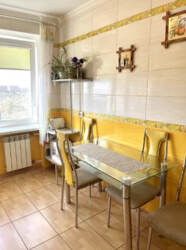 Продаж 4-кімнатної квартири вул. Шишкарівська фото 1 Продаж 4-кімнатної квартири вул. Шишкарівська фото 1