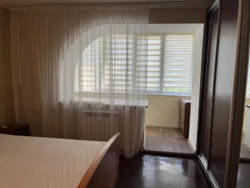 Продаж просторої 3-кімнатної квартири в затишному р-н Веретенівки фото 5 Продаж просторої 3-кімнатної квартири в затишному р-н Веретенівки фото 5