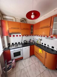 Продаж 3-кімнатної квартири вул. Г.Кондратьєва (р-н 1 школи) фото 2 Продаж 3-кімнатної квартири вул. Г.Кондратьєва (р-н 1 школи) фото 2