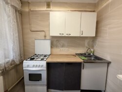 Продаж 1-кімнатної квартири вул. Г.Крут фото 2 Продаж 1-кімнатної квартири вул. Г.Крут фото 2