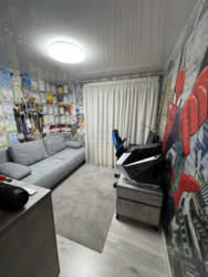 родаж 3-кімнатної квартири по вул.Металургів фото 6 родаж 3-кімнатної квартири по вул.Металургів фото 6