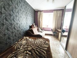 Продаж 2-кімнатної квартири по вул. Г. Крут фото 2 Продаж 2-кімнатної квартири по вул. Г. Крут фото 2