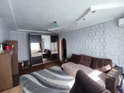 Продаж 1-кімнатної квартири по вул. Нижньосироватська фото 4 Продаж 1-кімнатної квартири по вул. Нижньосироватська фото 4