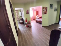 Продаж 2-кімнатної квартири по пр. Свободи фото 2 Продаж 2-кімнатної квартири по пр. Свободи фото 2