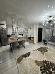 родаж 3-кімнатної квартири по вул.Металургів фото 1 родаж 3-кімнатної квартири по вул.Металургів фото 1