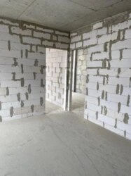 Продаж квартири з панорамним видом на озеро Чеха (вул. Збройних Сил Ураїни) фото 9 Продаж квартири з панорамним видом на озеро Чеха (вул. Збройних Сил Ураїни) фото 9