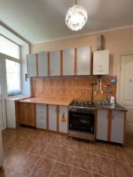 Продаж 3-кімнатної квартири вул. Петропавлівська фото 1 Продаж 3-кімнатної квартири вул. Петропавлівська фото 1