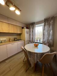 Продаж 4-кімнатної квартири вул. Шишкарівська (центр міста) фото 2 Продаж 4-кімнатної квартири вул. Шишкарівська (центр міста) фото 2