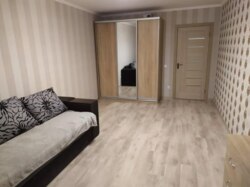 Продаж 1-кімнатної квартири вул. Г.Кондратьєва фото 4 Продаж 1-кімнатної квартири вул. Г.Кондратьєва фото 4