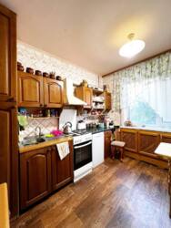 Продаж 4-кімнатної квартири пр-т. Лушпи фото 1 Продаж 4-кімнатної квартири пр-т. Лушпи фото 1