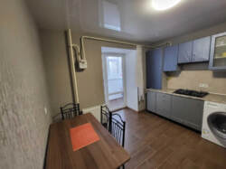 Продаж 1-кімнатної квартири пр-п.Свободи фото 1 Продаж 1-кімнатної квартири пр-п.Свободи фото 1