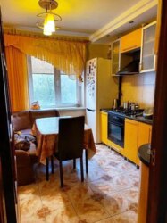 Продаж 3-кімнатної квартири вул. Г.Крут фото 1 Продаж 3-кімнатної квартири вул. Г.Крут фото 1