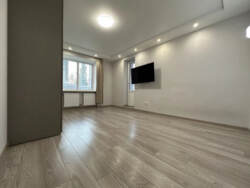 Продаж 2-кімнатної квартири пл. Холодногірська (пл. Горького) фото 8 Продаж 2-кімнатної квартири пл. Холодногірська (пл. Горького) фото 8