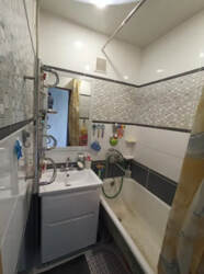 Продаж 2-кімнатної квартири по вул. Р.Корсакова фото 4 Продаж 2-кімнатної квартири по вул. Р.Корсакова фото 4