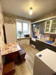 Продаж 2-кімнатної квартири вул. Берестовська фото 1 Продаж 2-кімнатної квартири вул. Берестовська фото 1