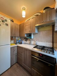 Продаж 4-кімнатної квартири пров. Суджанський, р-н пр. Шевченка (біля кінотеатру Дружба) фото 2 Продаж 4-кімнатної квартири пров. Суджанський, р-н пр. Шевченка (біля кінотеатру Дружба) фото 2