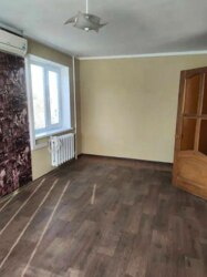 Продаж 3-кімнатної квартири вул. Металургів фото 8 Продаж 3-кімнатної квартири вул. Металургів фото 8