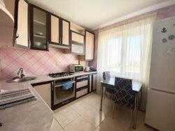 Продаж 2-кімнатної квартири пр-п.Лушпи фото 1 Продаж 2-кімнатної квартири пр-п.Лушпи фото 1