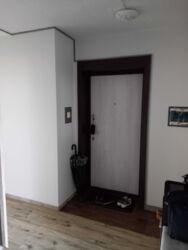   , ,   5