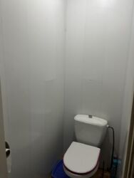   , ,   8