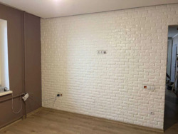   , ,   8