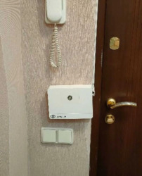   , ,   6