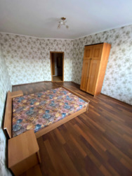   , ,   4