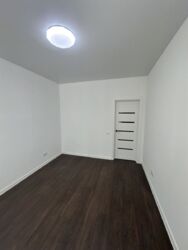  , , , , 33  7