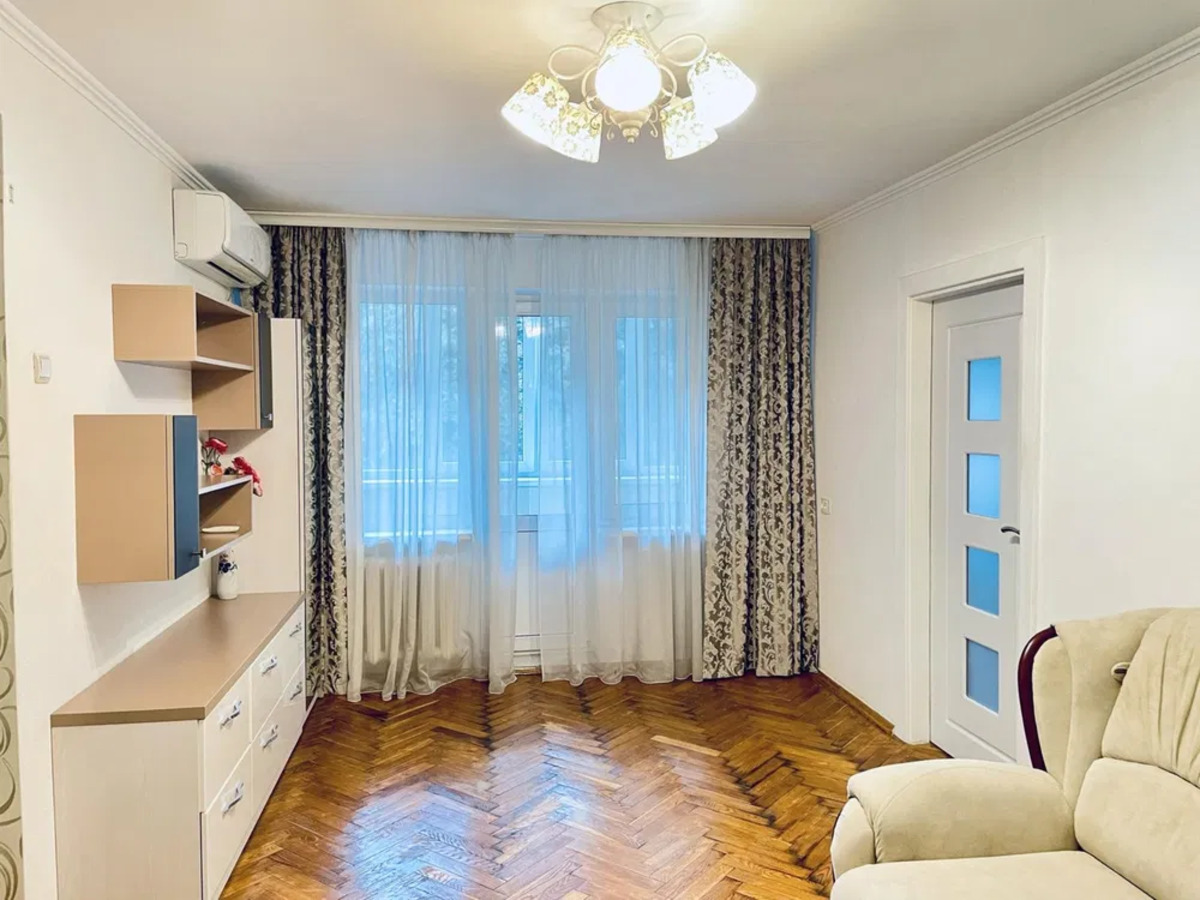 Продається квартира Київ, Солом'янський, Любомира Гузара, 8. фото 1 Продається квартира Київ, Солом'янський, Любомира Гузара, 8. фото 1