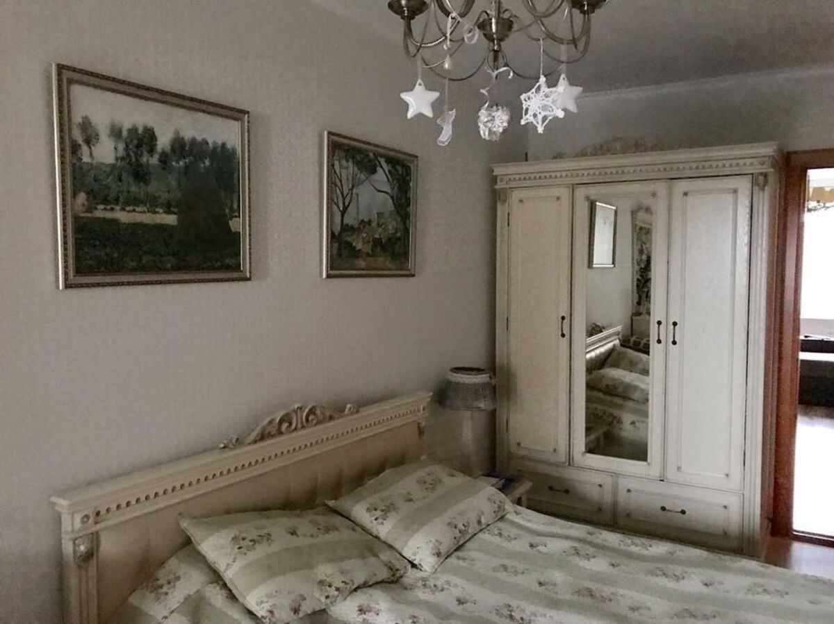 Продається квартира Київ, вул Наумова, 23 фото 1 Продається квартира Київ, вул Наумова, 23 фото 1