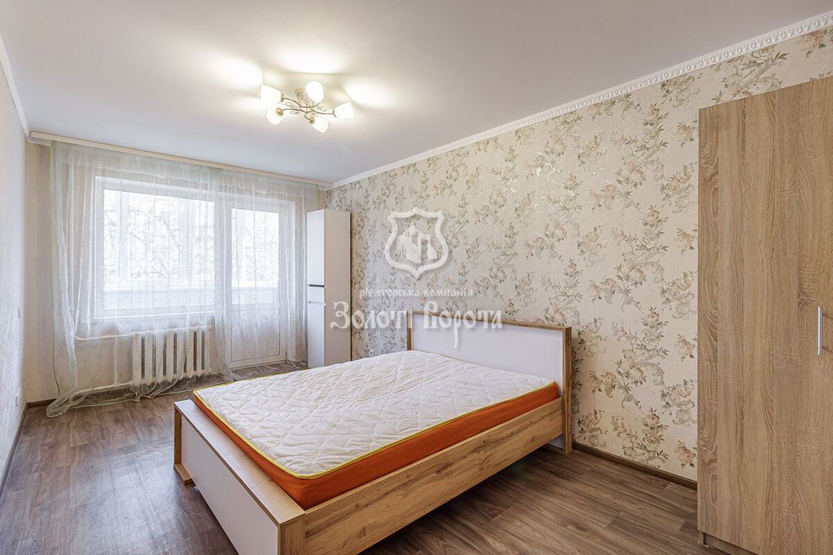 Продається квартира Київ, Якуба Коласа вул., 5 фото 1 Продається квартира Київ, Якуба Коласа вул., 5 фото 1