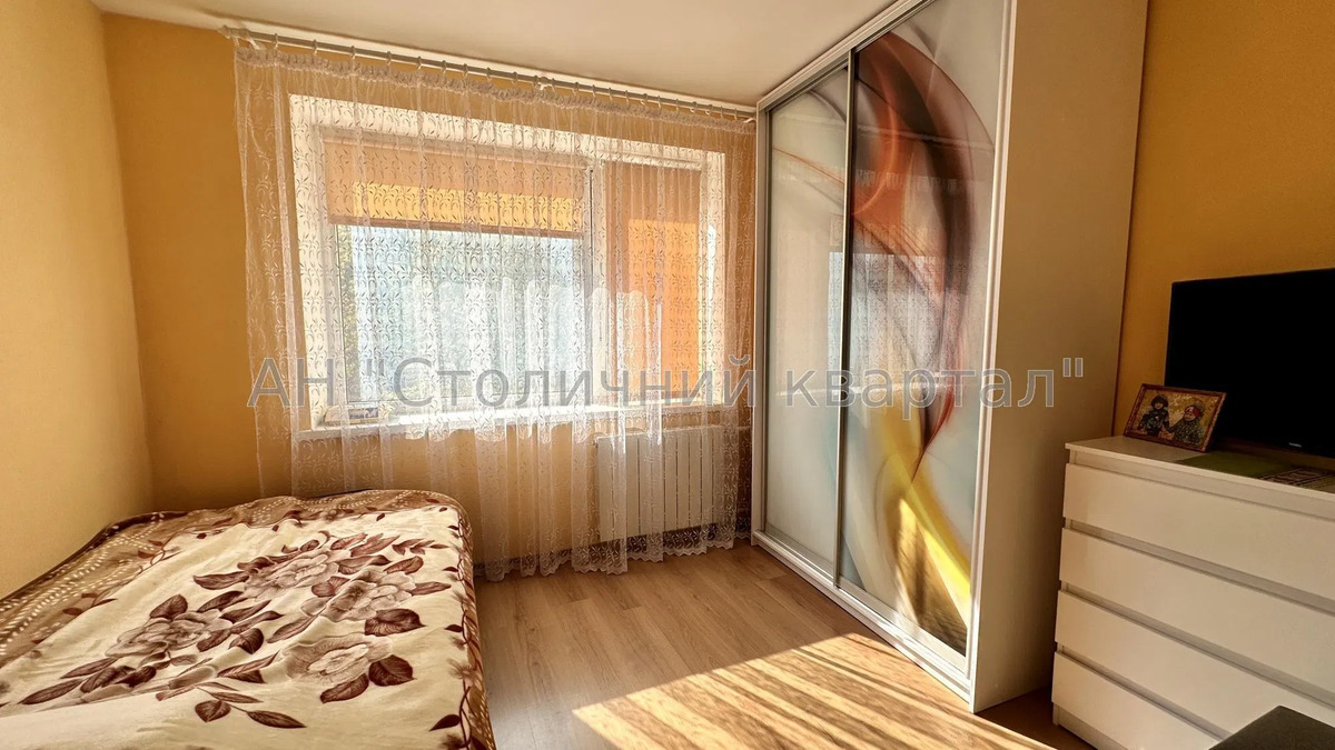 Продається квартира Київ, Печенізька, 1/7 фото 1 Продається квартира Київ, Печенізька, 1/7 фото 1